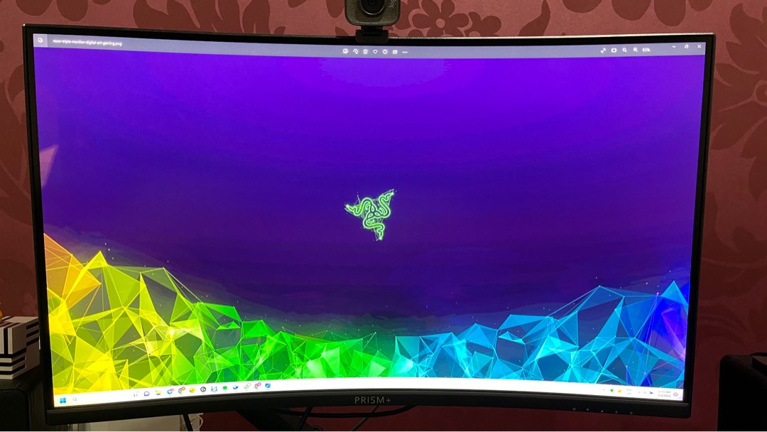 315 Inch Monitor Prism+ X315 Pro 165 Hz 31.5