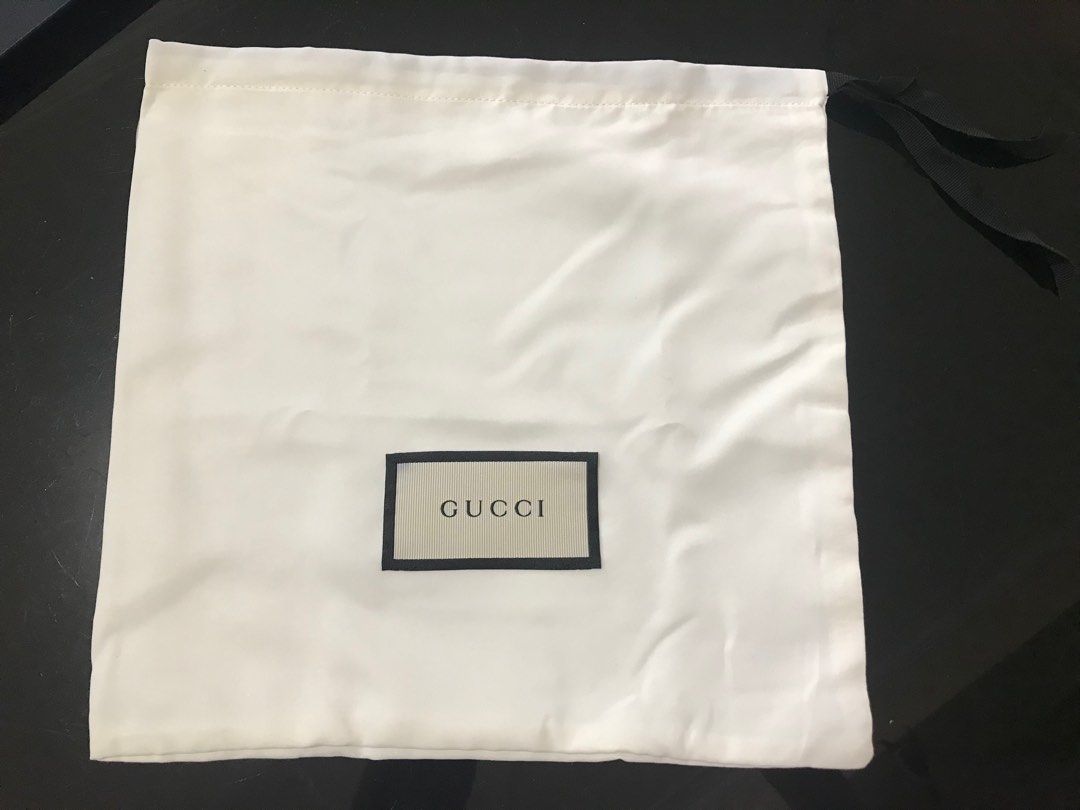 Ready stock S Gucci pearl white drawstring dustbag