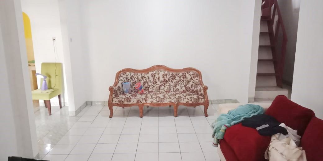 rumah_dijual_di_pondok_gede_be_1694162401_3643075c_progressive