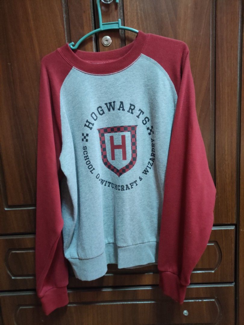 Harry potter top vans sweater