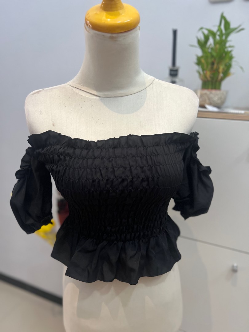 Sabrina Crop Top