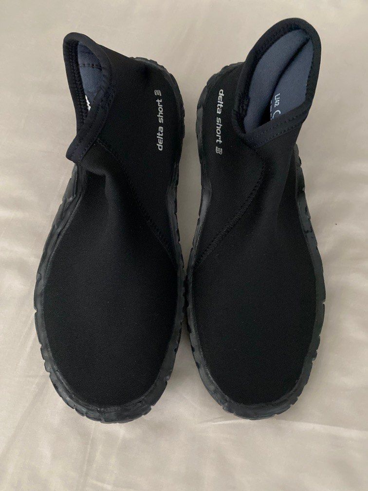 Scubapro 3mm Delta Short Dive Boot (US9), Sports Equipment, Other