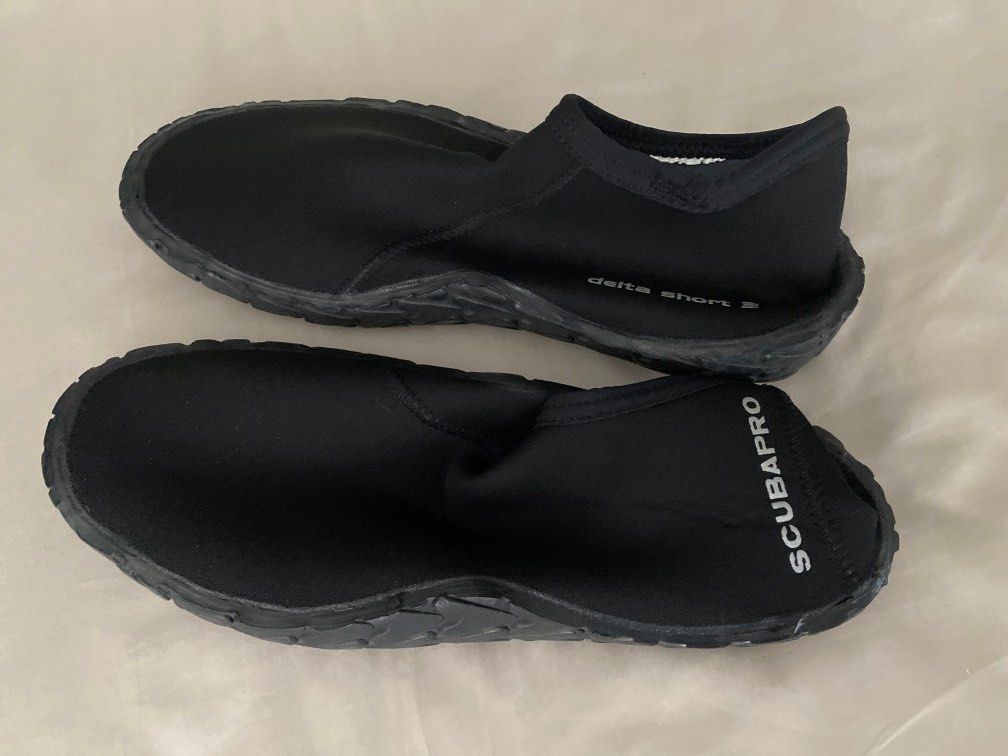 Scubapro 3mm Delta Short Dive Boot (US9), Sports Equipment, Other