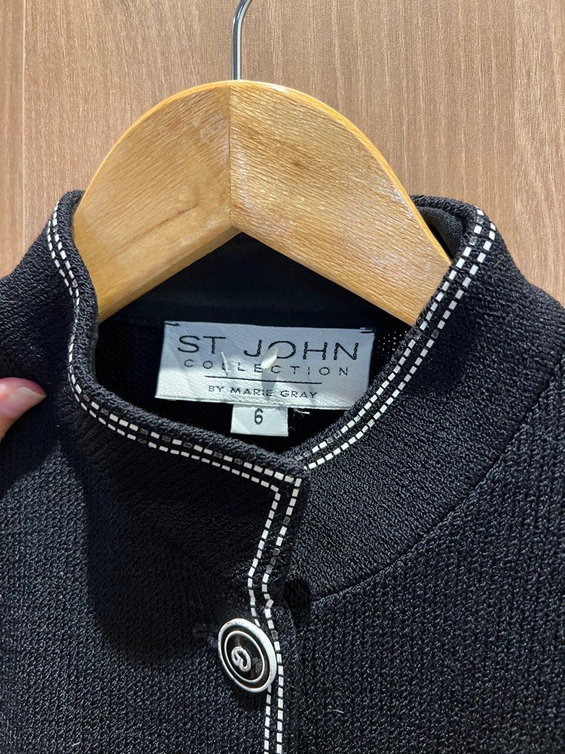 St John by Marie Gray (Category: Coats, Jackets and Outerwear) located in Manila. Submitted by michllov (Listing ID 1253696765, Image 3). Description: With minor flaws - some missing white plaques on edges.