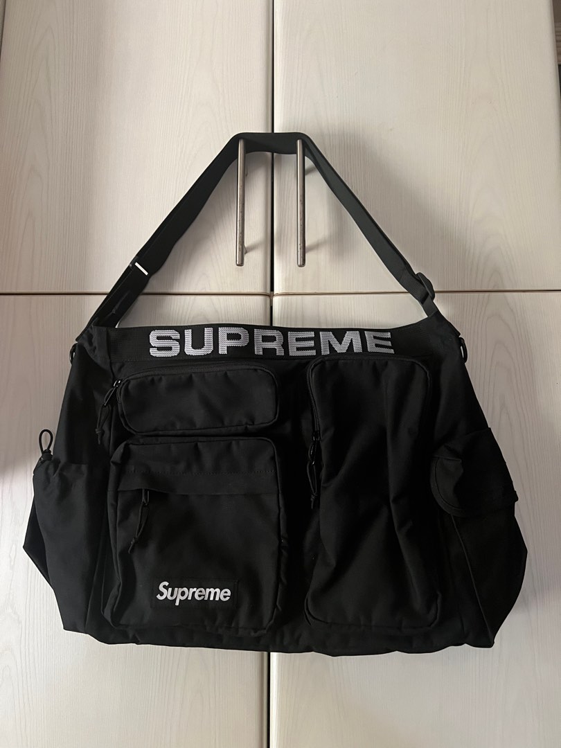 Supreme Field Messenger Bag Black