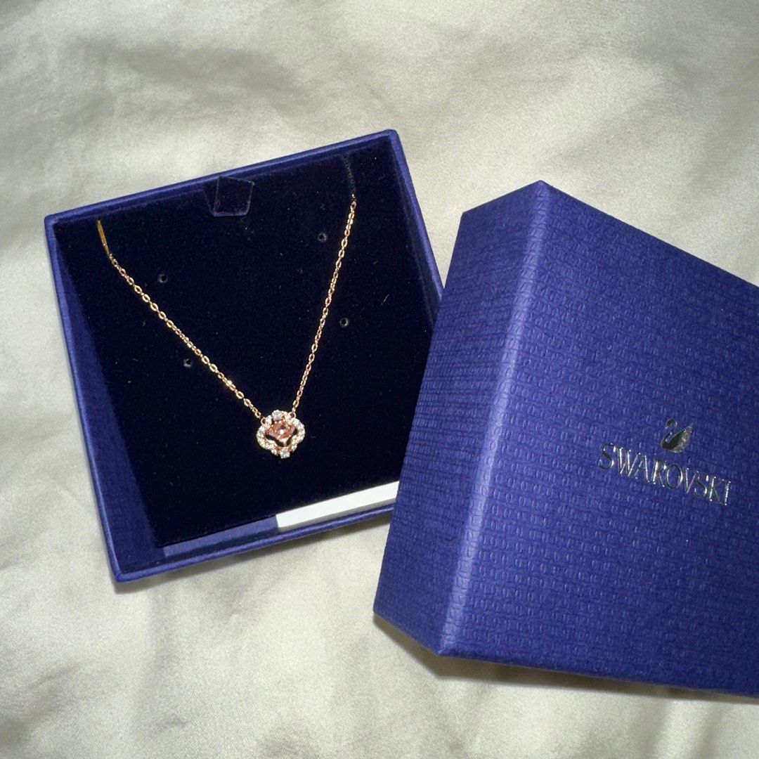 Swarovski Sparkling Dance Necklace in Pink Authentic