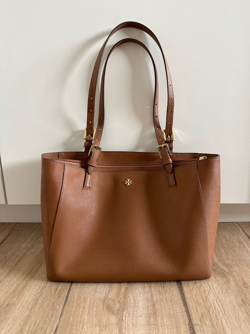 Tan tory burch tote discount
