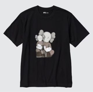 Uniqlo x Kaws 2023 - XL