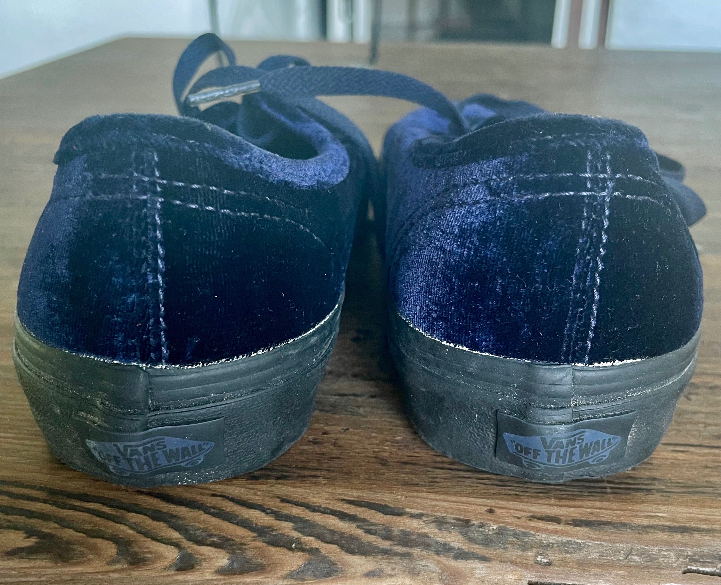 Vans Blue Velvet classic US7 Luxury Sneakers Footwear on