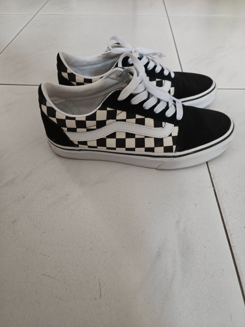 White old skool sales vans checkered