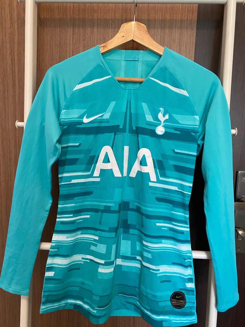 Women Long Sleeve Activewear Women s Fashion Activewear On Carousell women-long-sleeve-activewear-women-s-fashion-activewear-on-carousell