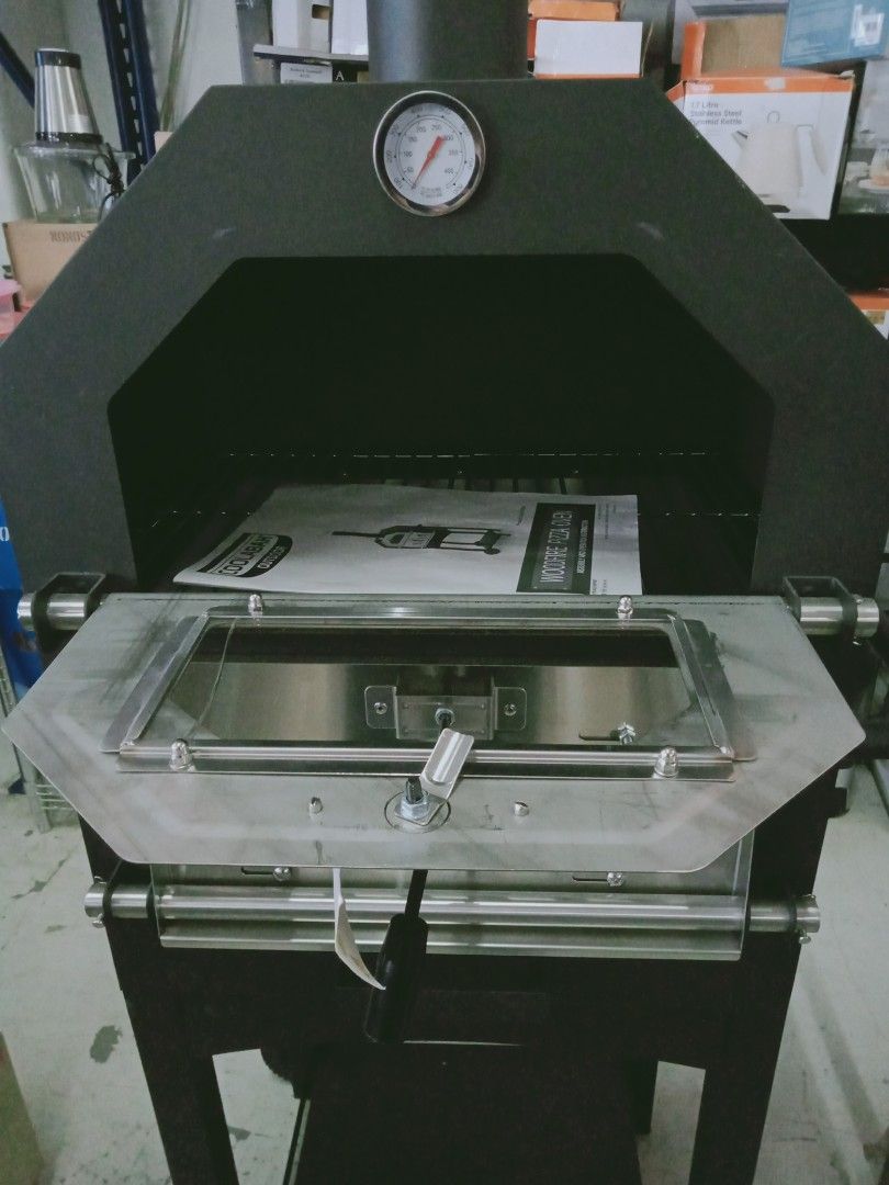 WOODFIRE PIZZA OVEN. COOLABAH, TV & Home Appliances, Kitchen Appliances, Ovens & Toasters on