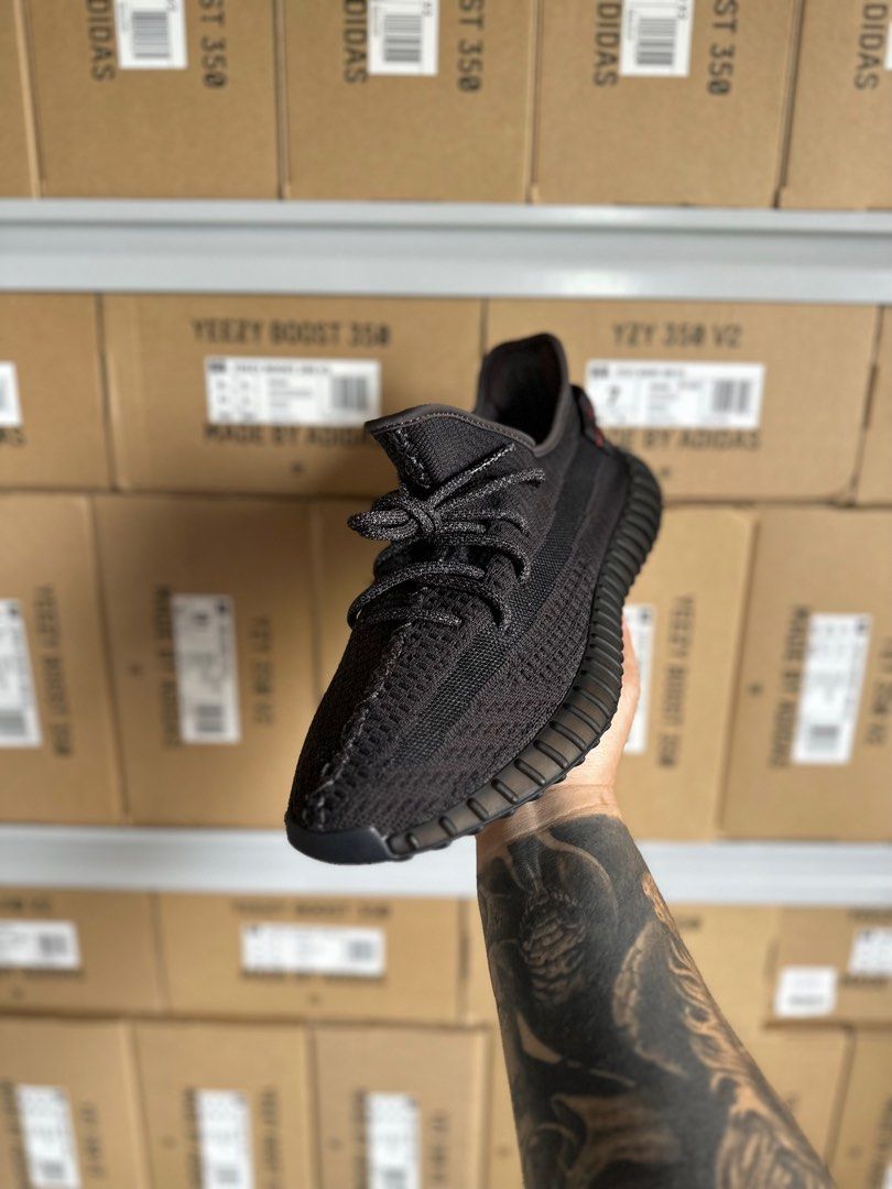 Yeezy static online 35 black