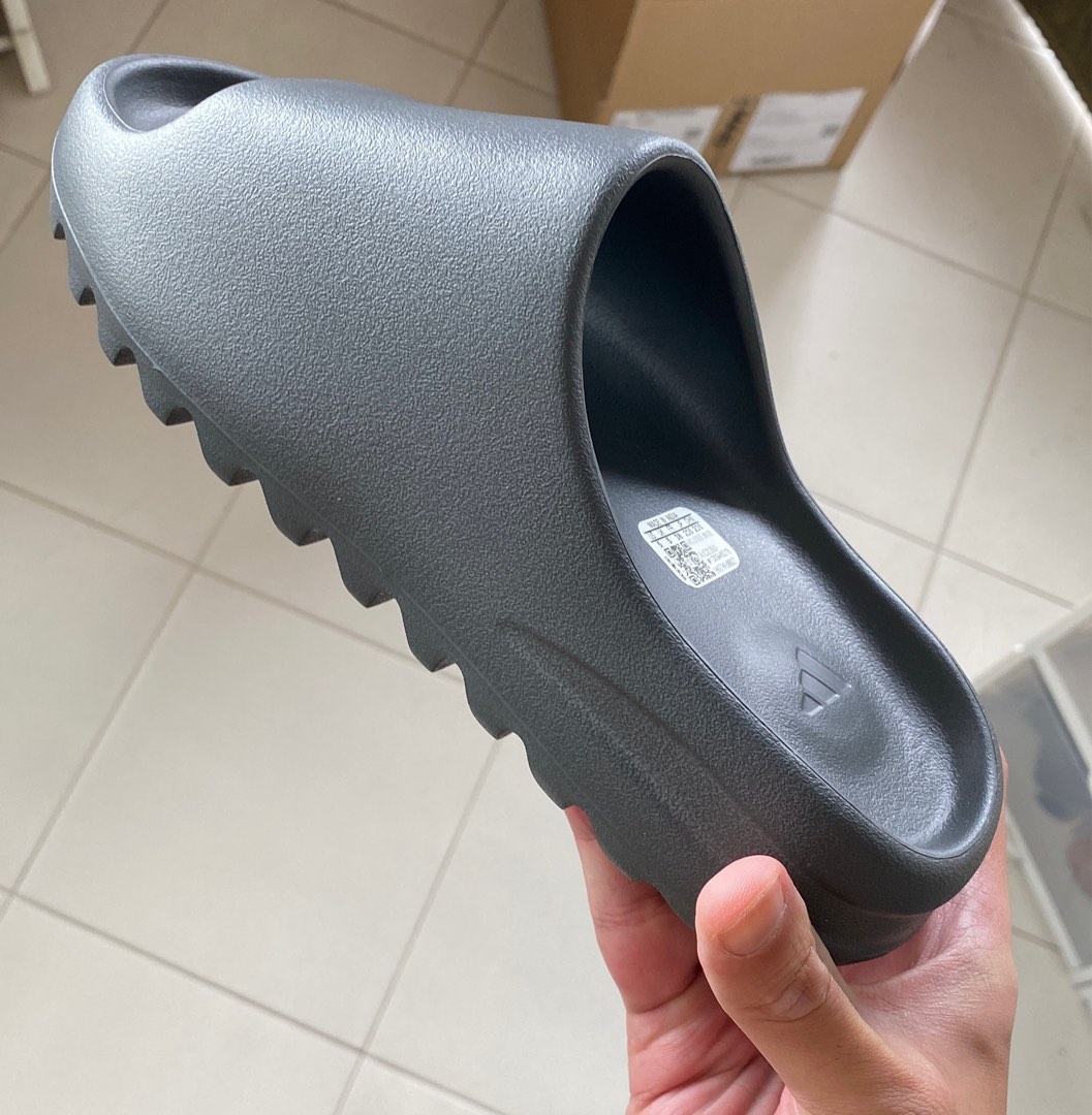 Yeezy Slides Slate Grey Women s