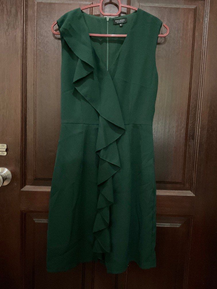 Zalora green dress discount