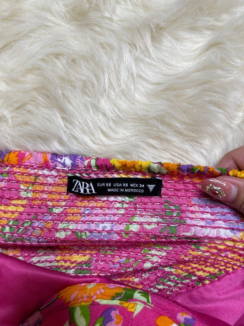 Zara Pink Floral Crop Top, Women's Fashion, Tops, Sleeveless on Carousell