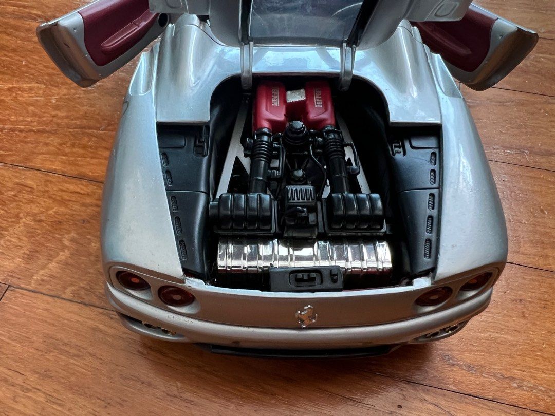 1/18 Hotwheels Ferrari 360 Modena Spider, Toys & Collectibles