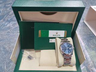 (Category: ) located in . Submitted by watch_enthusiasts (Listing ID 1253800423, Image 1). Description: .
