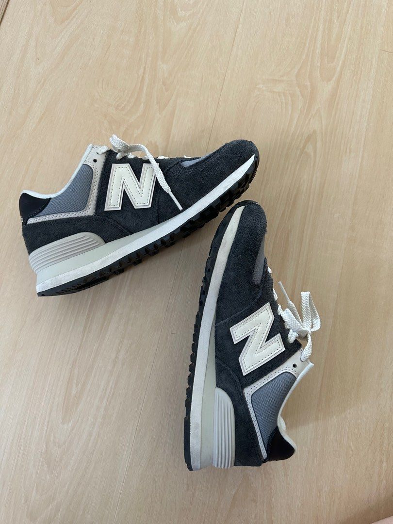 NEW BALANCE 574 size 37.5 EUR 24cm