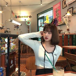 由 vicky._.shop (刊登 ID 1253783776，圖片 1) 提交，位於 的 (類別：)，說明：。