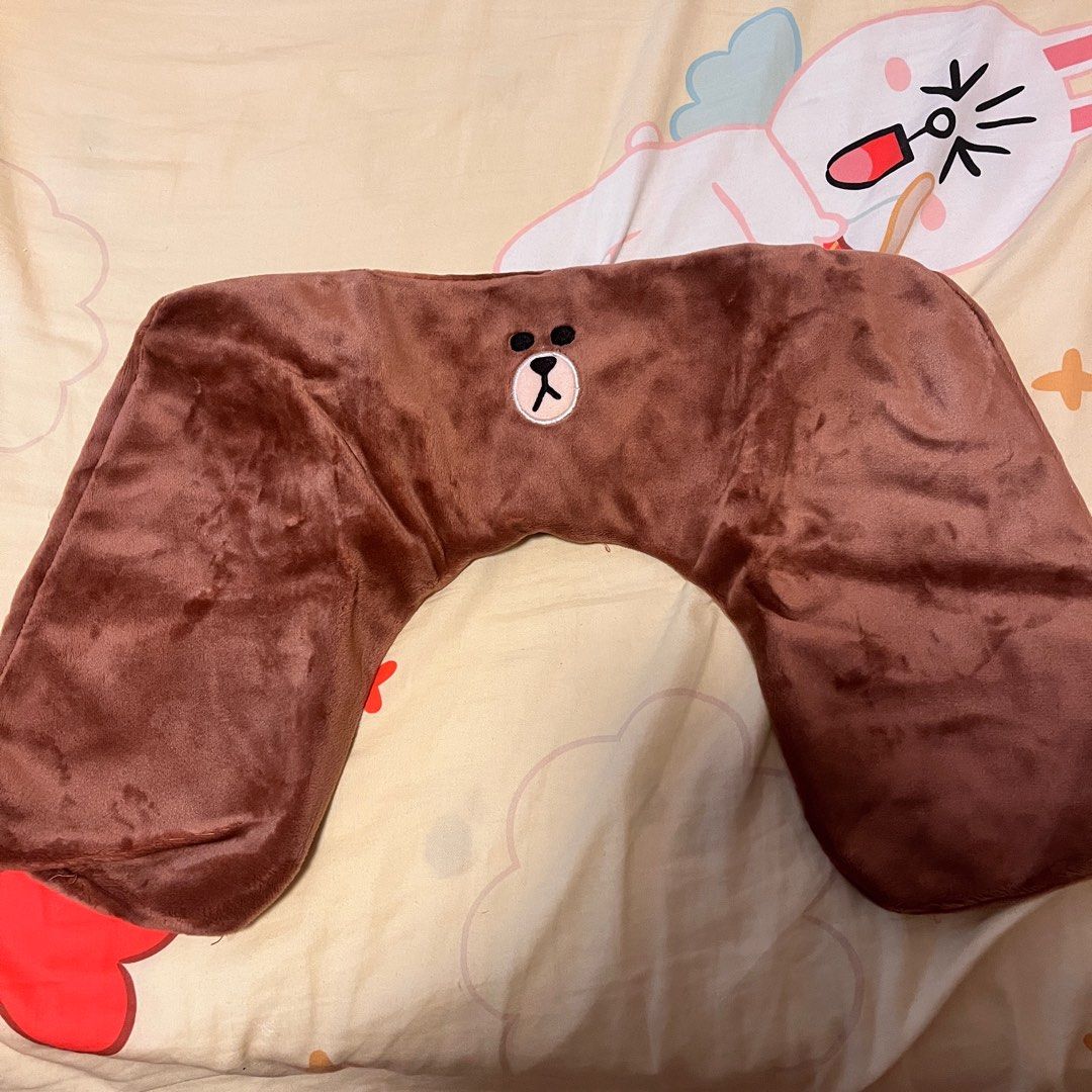 Line friends hotsell travel pillow