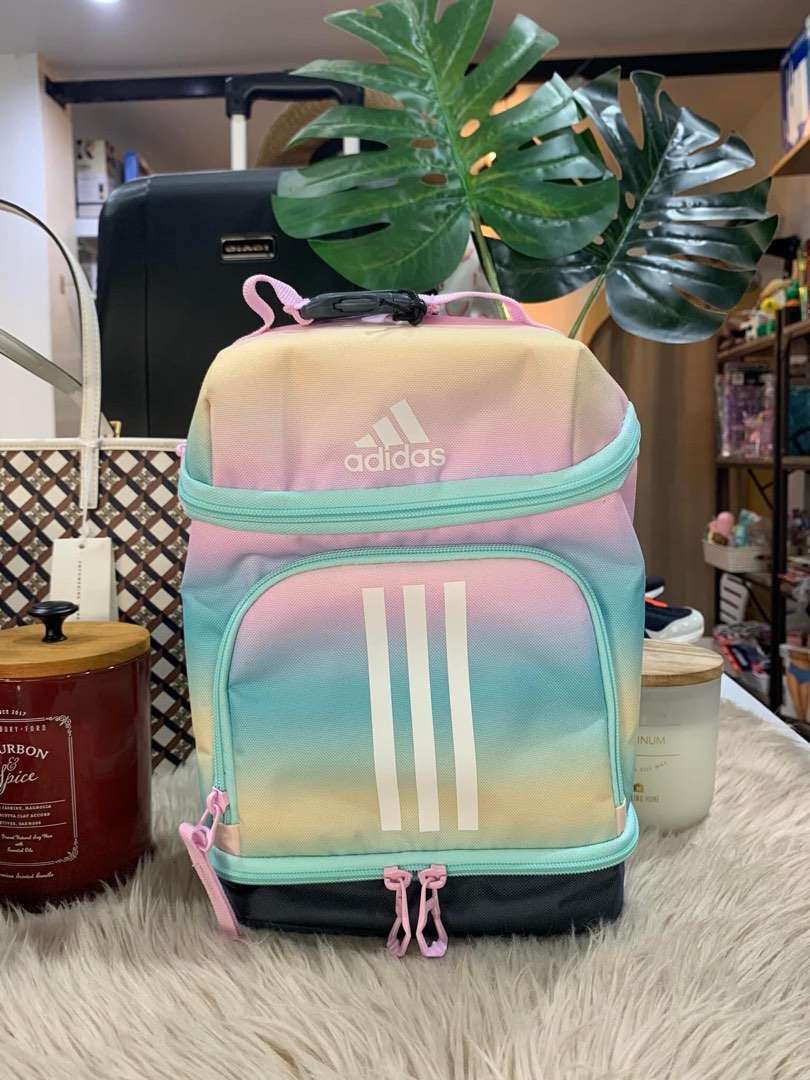 Amazon.com: adidas Santiago 2 Insulated Lunch Bag, Clear Pink/White/Onix  Grey, One Size : Home & Kitchen