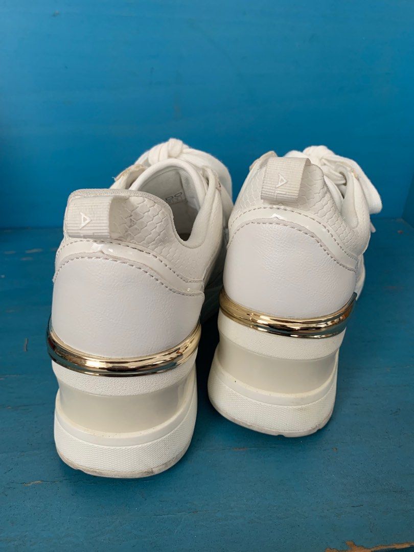 Aldo white hotsell wedge sneakers