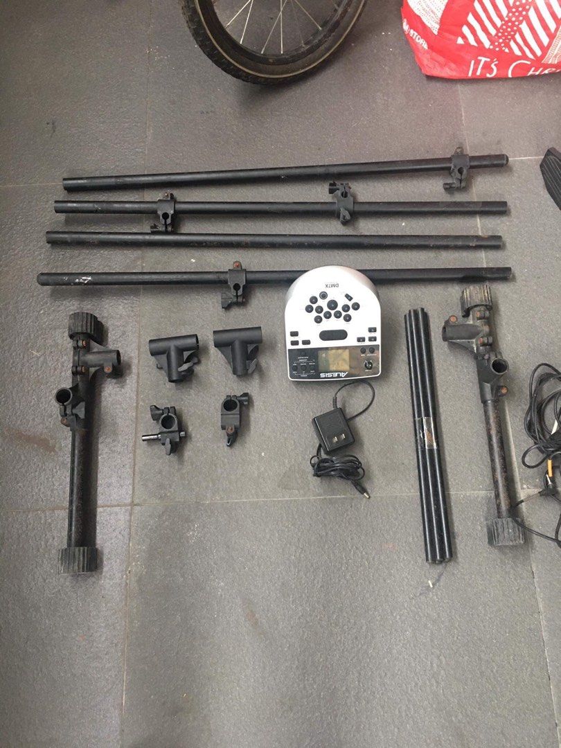 Alesis DMX7 drums (Category: Musical Instruments) located in Manila. Submitted by raresoft (Listing ID 1253718215, Image 2). Description: What you see is what you get, 110v unit. You’ll need to put it together. All in the photo is what is at hand. Thank you for the interest. .