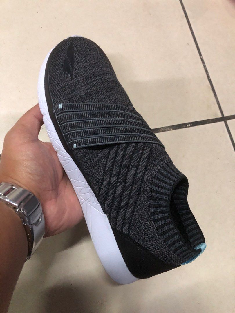 Altra slip on on sale