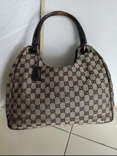 Gucci Controllato Card, Women's Fashion, Bags & Wallets, Purses & Pouches  on Carousell