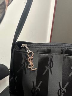 100% Authentic YSL Tote Bag YVES SAINT LAURENT BEAUTY BLACK CLOTH SHOPPERS  / Market Tote Bag, Luxury, Bags & Wallets on Carousell