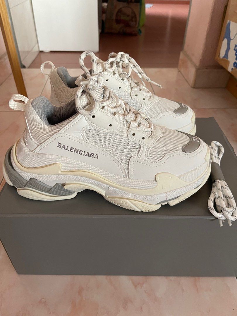 White and outlet grey balenciagas