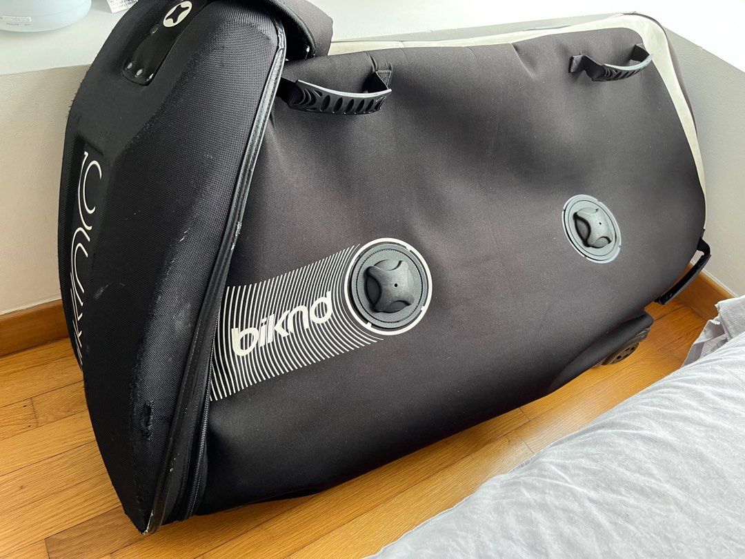 Helium v4 best sale bike travel case