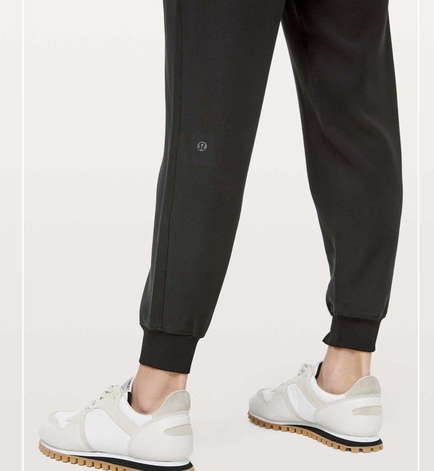 On the sales fly jogger crop