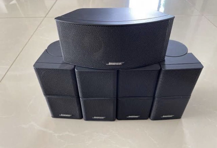BOSE SET 4X Premium Jewel Haut-Parleur + Center Blanc Acoutimass