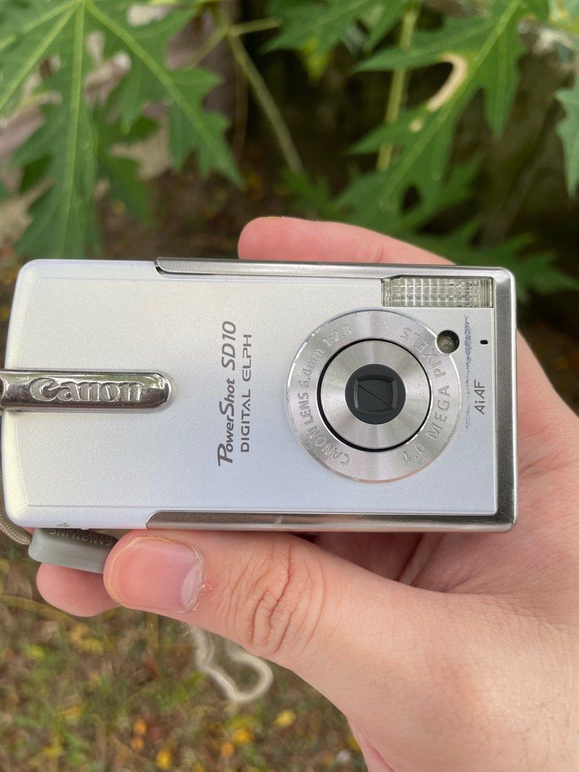Canon Powershot SD10 Digital Ixus CCD Digital Camera, Photography