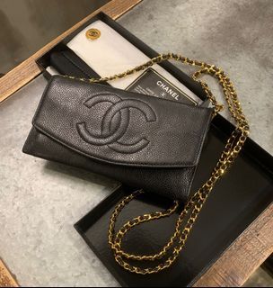 Chanel Vintage Caviar Skin CC Logo Pouch/Card Holder In Black 黑色魚子醬小包/肩揹/斜揹小包（Full Set)