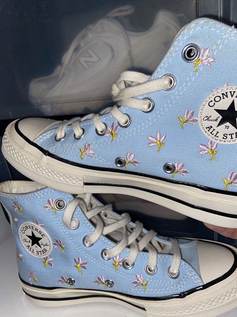 Converse on sale floral shoes