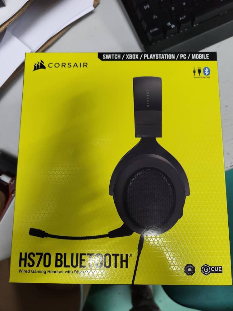 Corsair HS70 Bluetooth Gaming Headphone Audio Headphones
