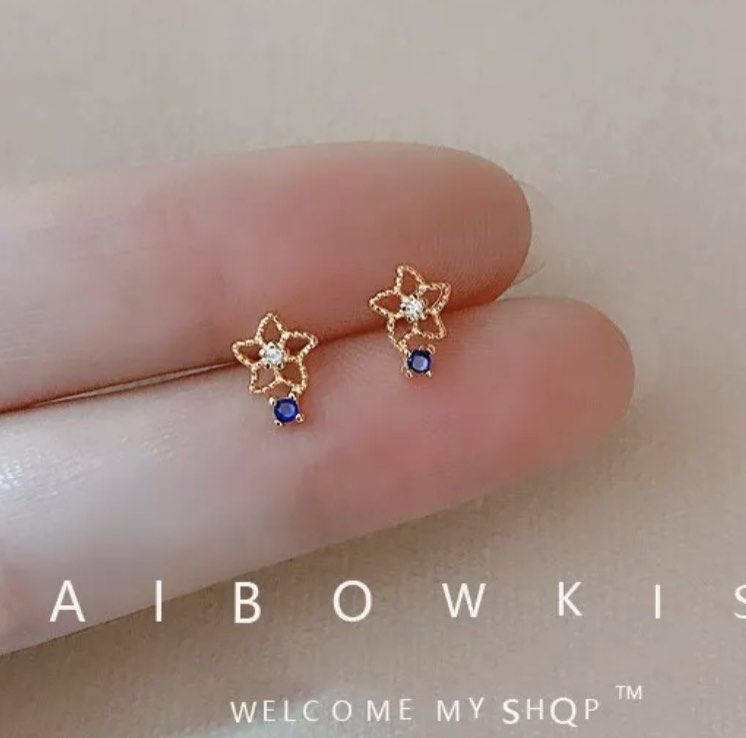 Dainty studs sales