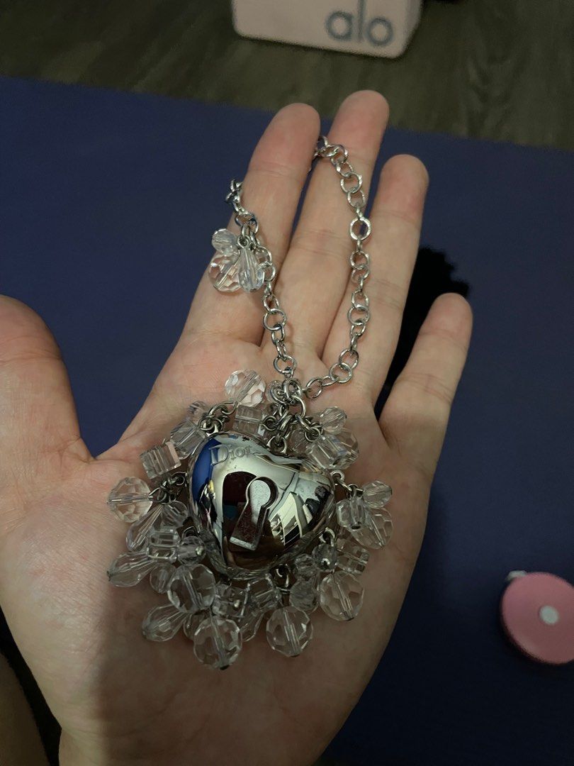 Christian dior charms 2025