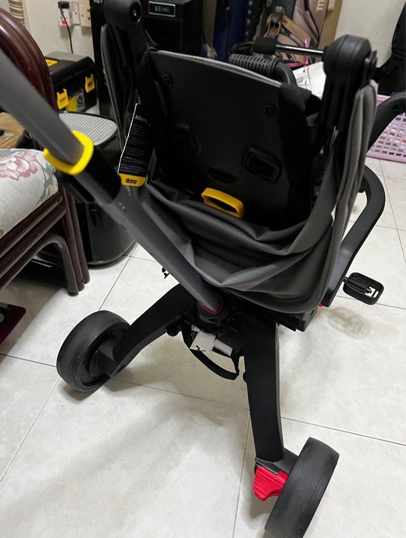Doona Liki Trike S1 with box, pedal straps and bag, Babies & Kids