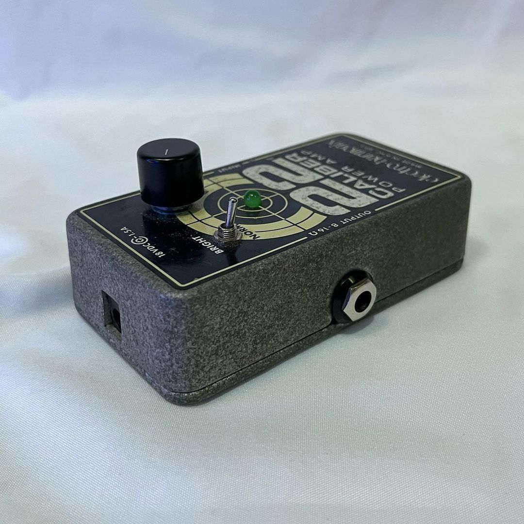 Electro Harmonix 22 Caliber Power Amp n head boss ehx mxr keeley jhs