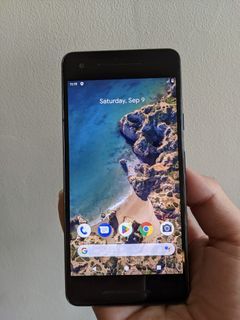 excellent condition Google Pixel 2 mobile phone 64gb storage , all working no scratches , immaculate . black color. all factory original. Free Google photo backup saver for all your pics and videos!