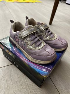 （分類：）位於 。 由 zoetang28 提交（商品編號 1253862958，圖片 1）。簡介： 。