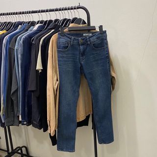 GU denim studio distressed stretch jeans indigo slim fit like new celana distress pants