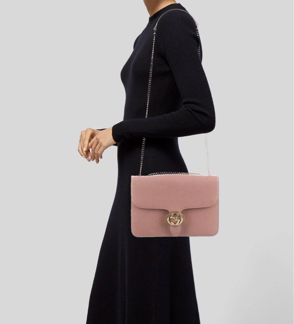 Gucci interlocking bag size on sale
