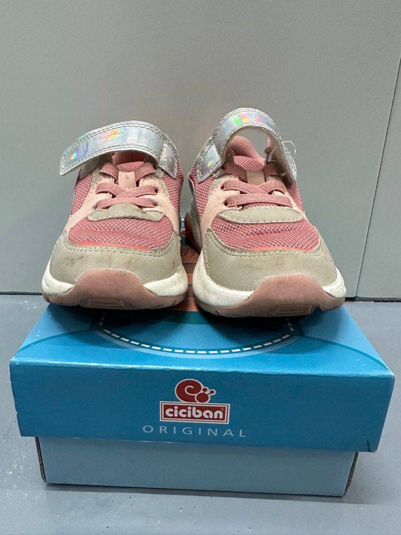 Girl shoes size discount 2