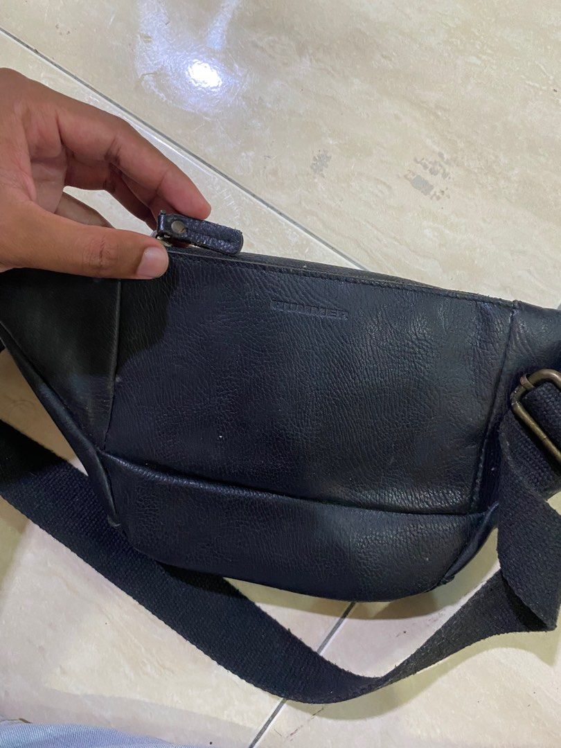 Hummer pouch bag store