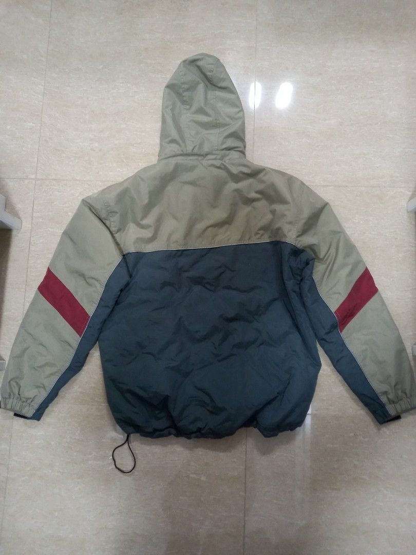 Jacket (Category: Coats, Jackets and Outerwear) located in Singapore. Submitted by naterosa (Listing ID 1253818134, Image 3). Description: .
